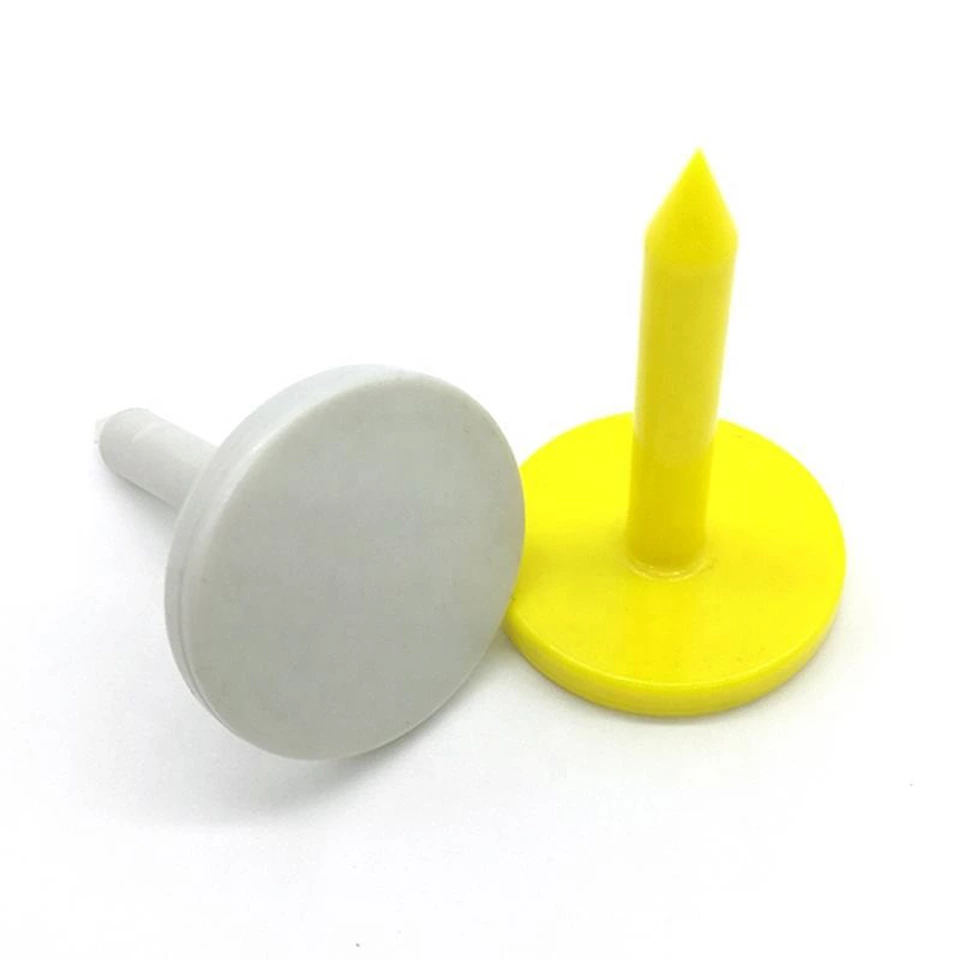 Saleable rfid animal ear tags for managementtracking