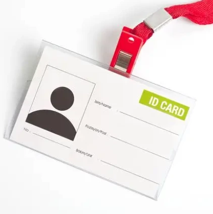 What is the difference between IC card and ID card?