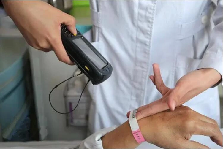 Application of RFID in smart medical